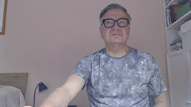 YOU6me online show from June 15, 7:00 am