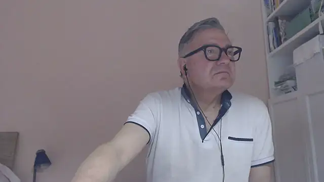 YOU6me online show from June 26, 9:01 am