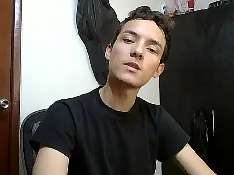 andys 26 online show from April 21, 7:31 pm