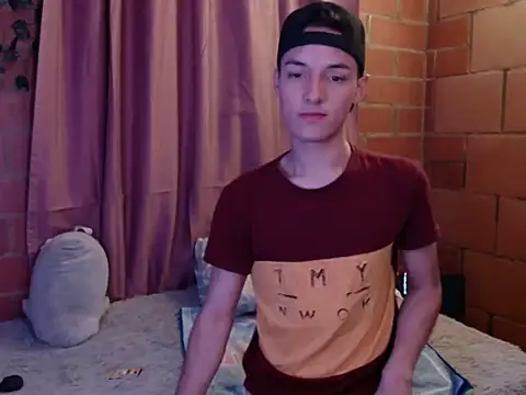 andys 26 online show from July 19, 12:05 am