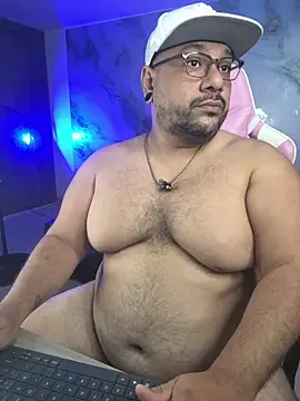 jacoob woods online show from June 18, 1:38 pm