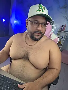 jacoob woods online show from July 31, 11:53 am