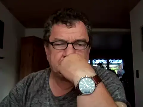 Nobbie444 online show from July 28, 6:10 am