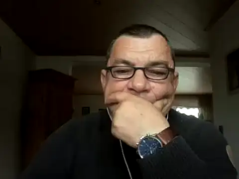 Nobbie444 online show from May 12, 7:50 am