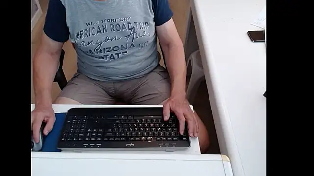 dutchpornking online show from August 5, 11:37 am