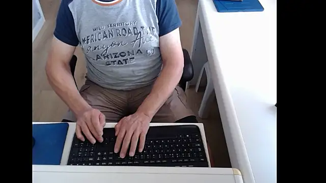 dutchpornking online show from July 28, 6:54 am