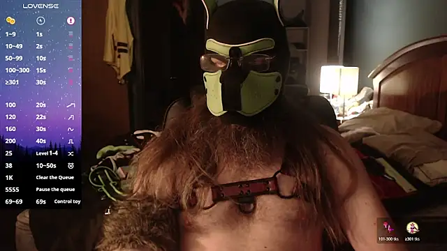 kinkywolf429 online show from May 18, 4:29 am