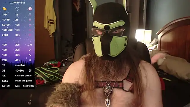 kinkywolf429 online show from May 21, 11:20 pm