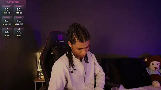 Lucas eevans online show from June 16, 2:08 pm