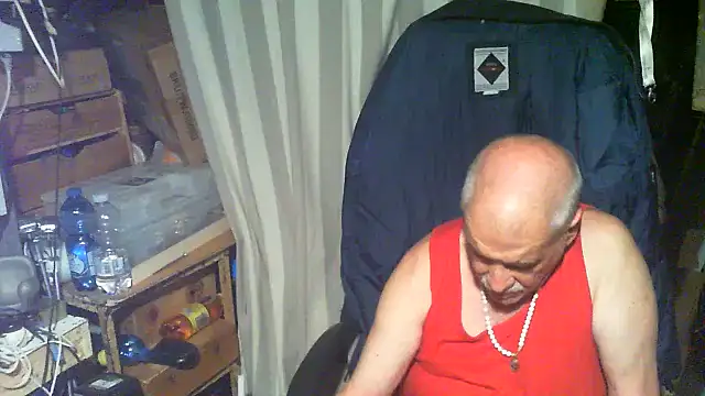 nonnomaturobisex online show from June 15, 5:05 pm