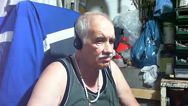 nonnomaturobisex online show from July 20, 9:37 am
