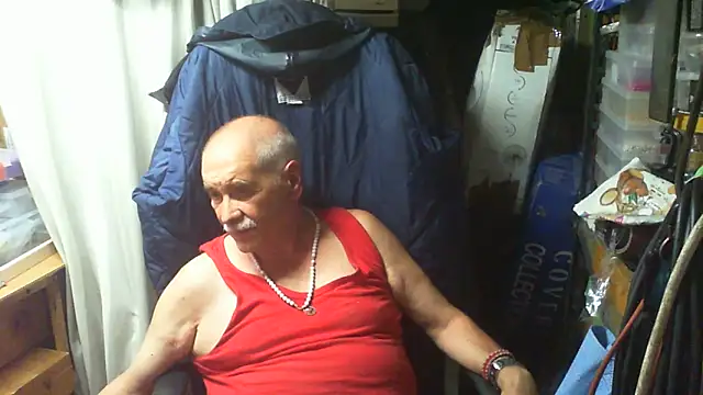 nonnomaturobisex online show from June 18, 3:06 pm