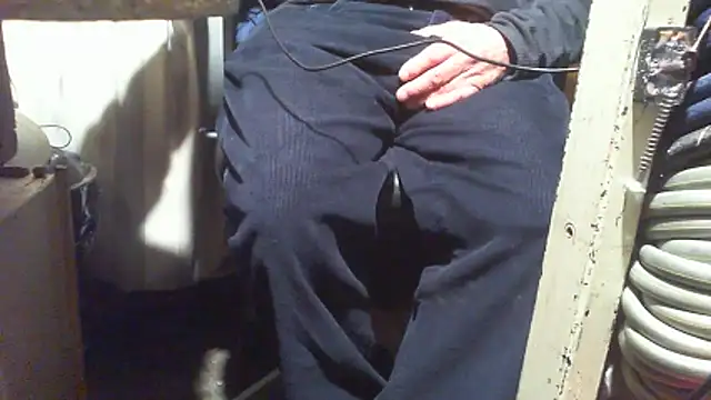 nonnomaturobisex online show from May 9, 5:03 pm