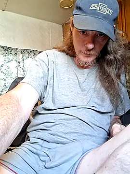 truckerlove69 online show from July 16, 3:52 pm