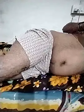 Desi Londa 143 online show from May 2, 12:57 am