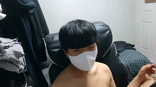dlgkdla123 online show from May 30, 3:01 pm