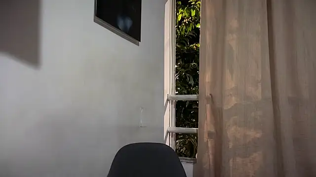 romeolovedark online show from July 25, 2:41 am