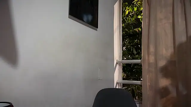 romeolovedark online show from July 26, 2:41 am