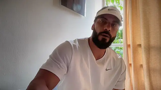 romeolovedark online show from July 18, 10:04 pm