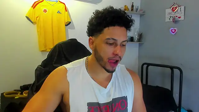Kris Khalifa69 online show from June 20, 1:54 am