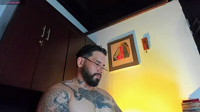 CamiloGray  online show from May 7, 3:45 pm