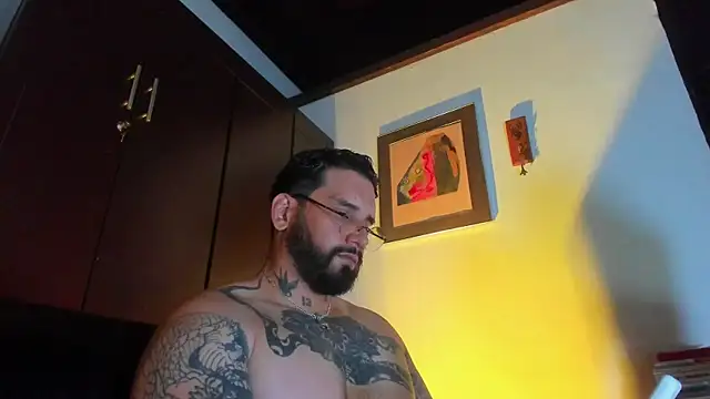CamiloGray  online show from May 19, 2:34 pm