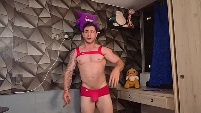 Latino stud4u online show from May 8, 4:35 am