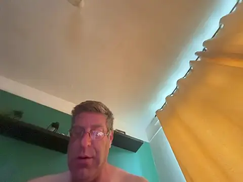 bigboy6880 online show from July 12, 6:04 am