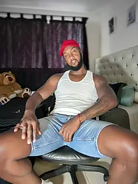 blackdrey18 online show from May 3, 1:03 pm