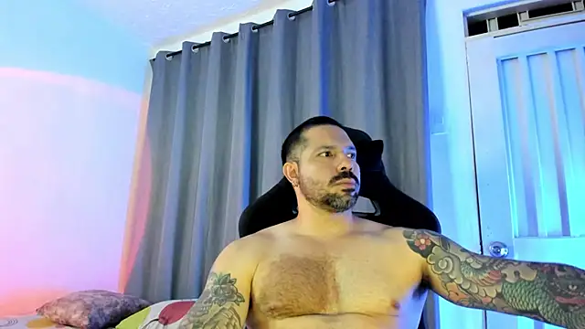Pierre Vidal online show from August 3, 2:32 am