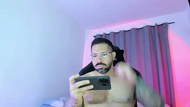 Pierre Vidal online show from June 18, 12:12 am