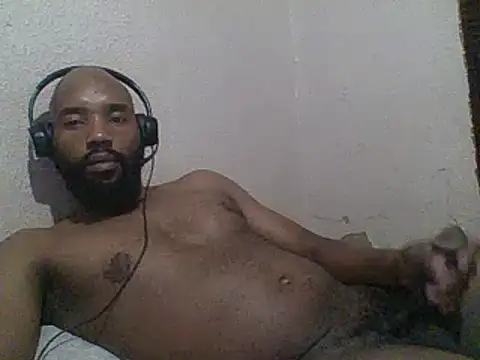 KAYBEEDEFREAK online show from January 10, 9:42 pm
