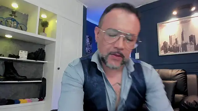 MrFrank tattoo online show from July 7, 2:21 pm