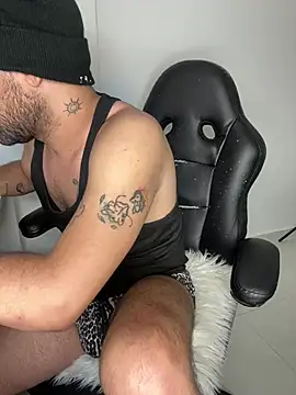 nicolas cox online show from May 29, 4:55 am