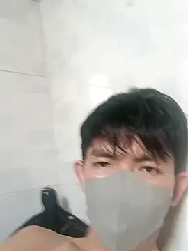 nguyenven online show from May 3, 8:28 am