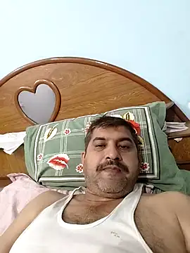 Amandev7 online show from May 22, 1:16 pm