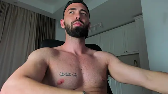 MichaelMasterss online show from July 16, 7:43 pm