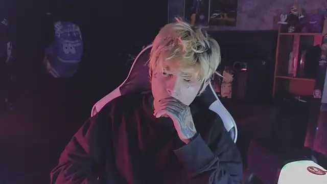 AcidMilo online show from May 16, 12:14 pm