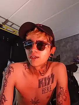 AcidMilo online show from July 14, 3:40 pm