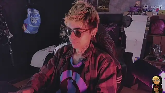 AcidMilo online show from July 15, 4:24 pm
