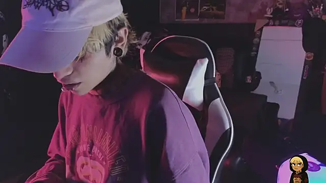 AcidMilo online show from May 15, 5:37 am