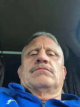 prekumstud online show from May 9, 1:01 pm
