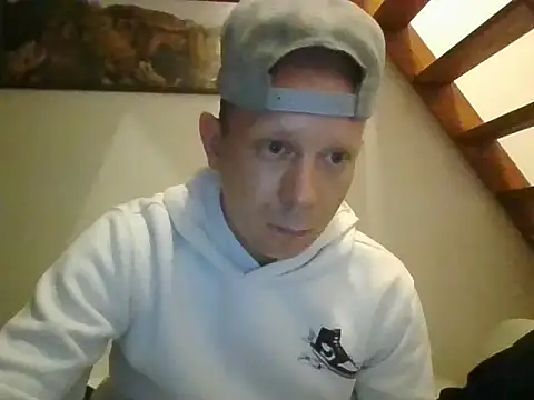IkarosSS online show from July 3, 1:34 am