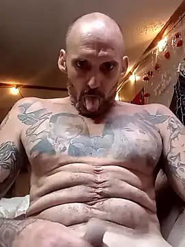 ClydeCan409 online show from May 16, 7:49 am