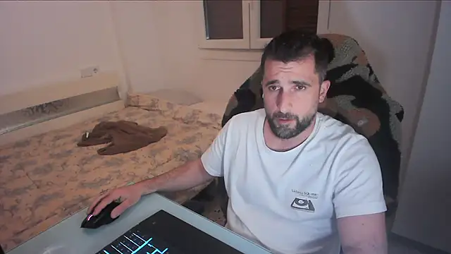 alex877x online show from April 26, 3:09 pm