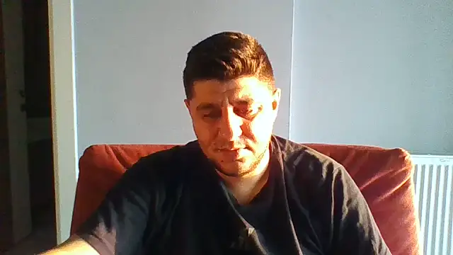 erkekkkadam online show from July 3, 4:24 pm