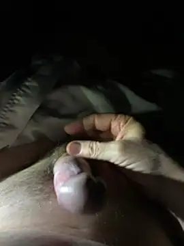 bertram59 online show from August 3, 4:11 am