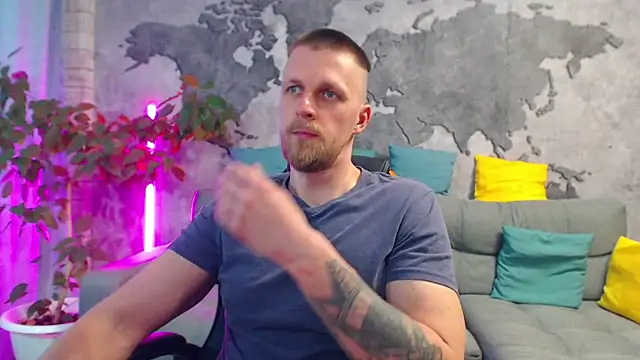 VikingChrisss online show from June 17, 10:50 am
