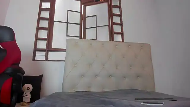 oliver price1 online show from May 3, 2:09 pm