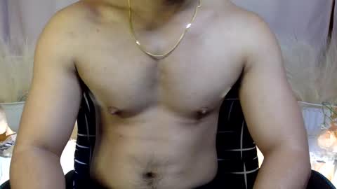 Snapshot of 000batman000 chatting on December 19, 4:23 am Bruce online show from December 19, 4:23 am